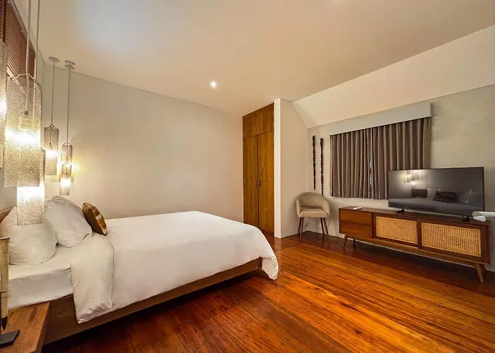 Tropical Townhouse 3 Bedrooms Villa *
